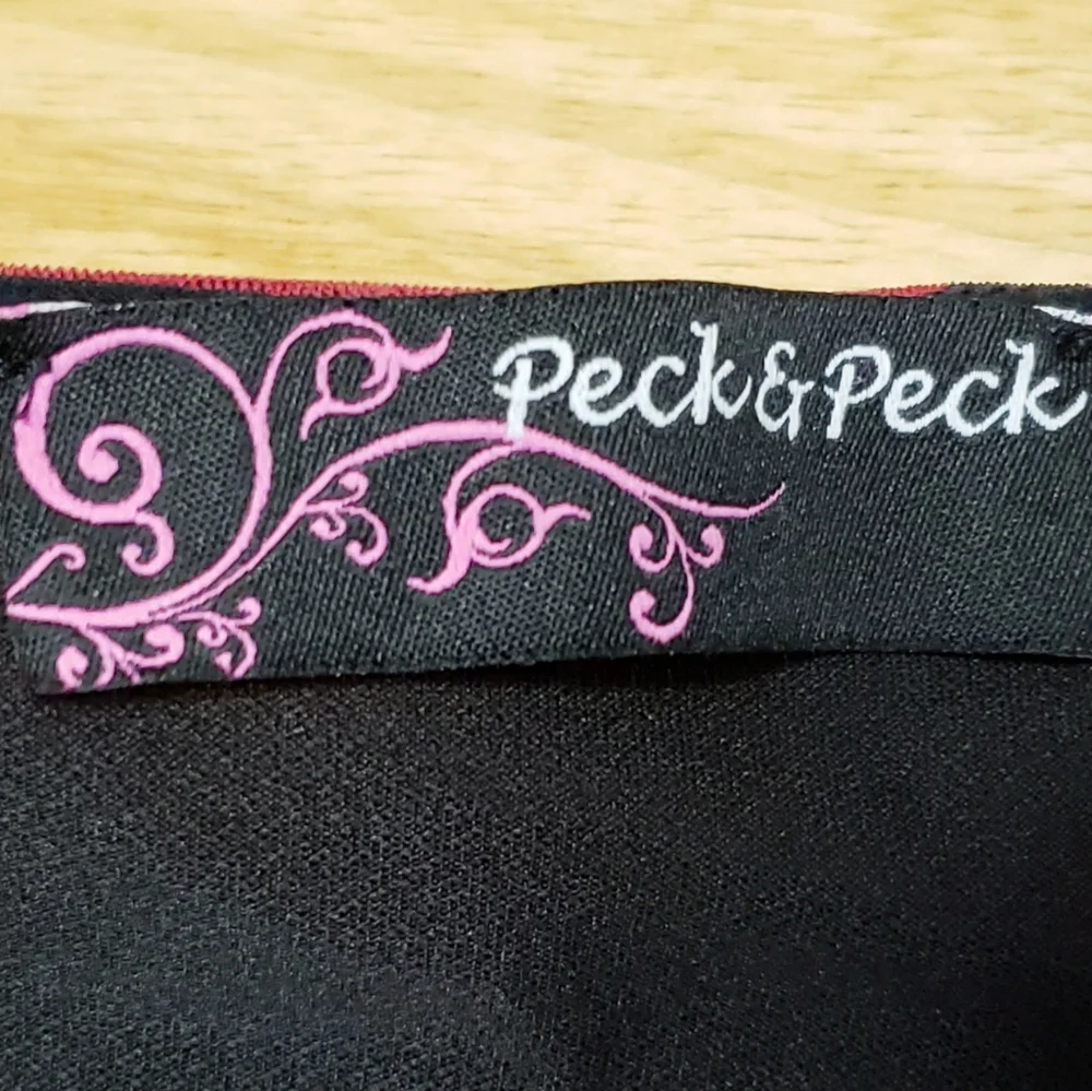 Floral Watercolor Wrap Blouse - Picture 3 of 4